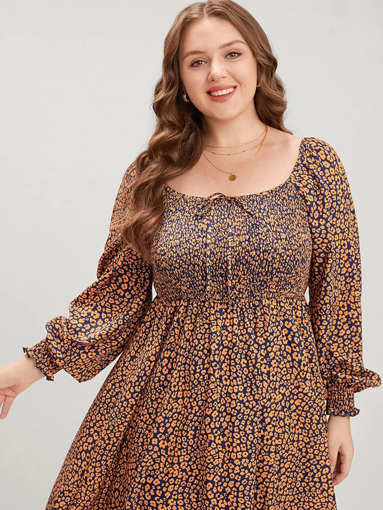 Ditsy Floral Pocket Shirred Lantern Sleeve Split Hem Dress