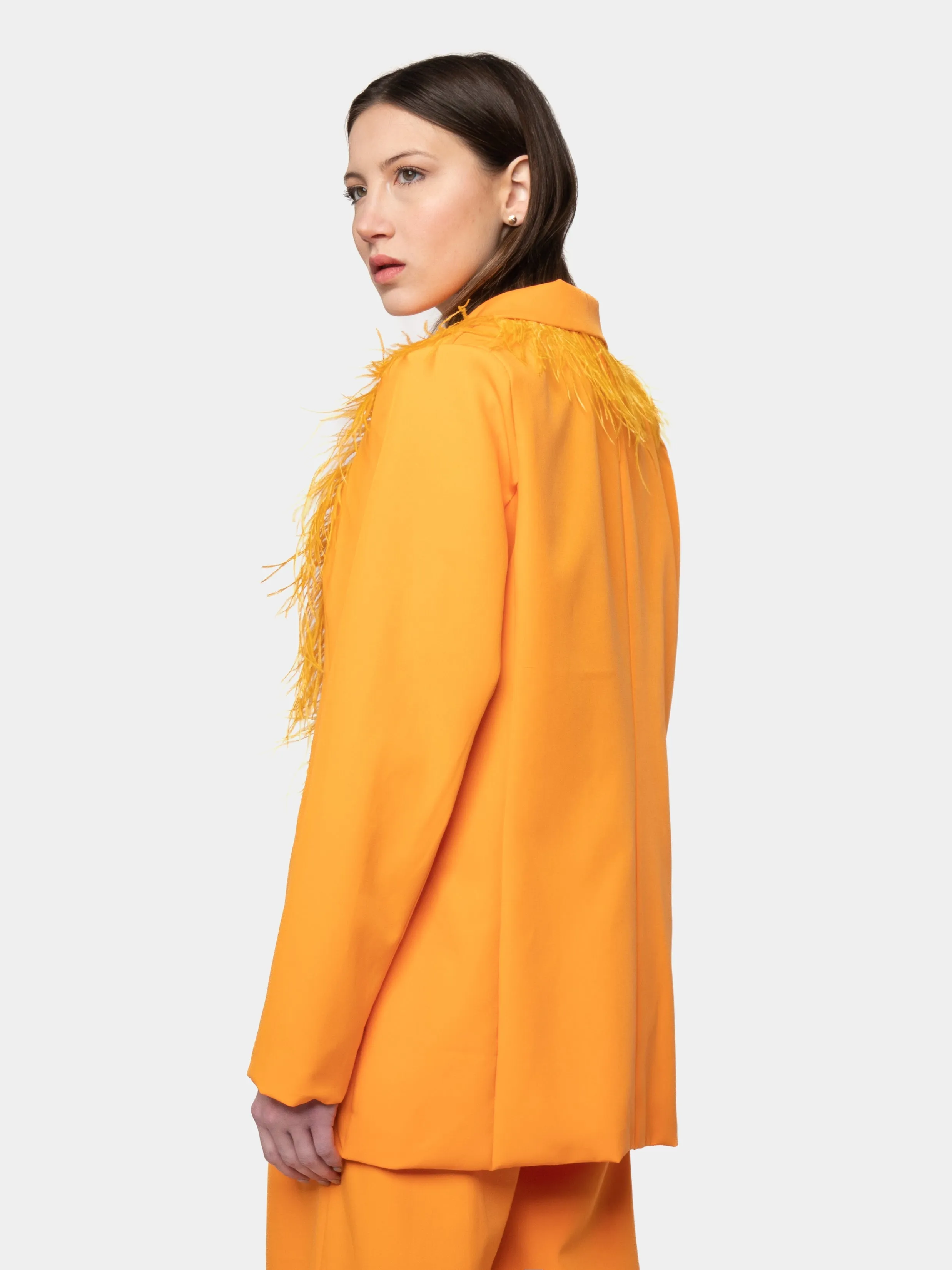 HOLLYWOOD - Oversized Orange Feather Suit