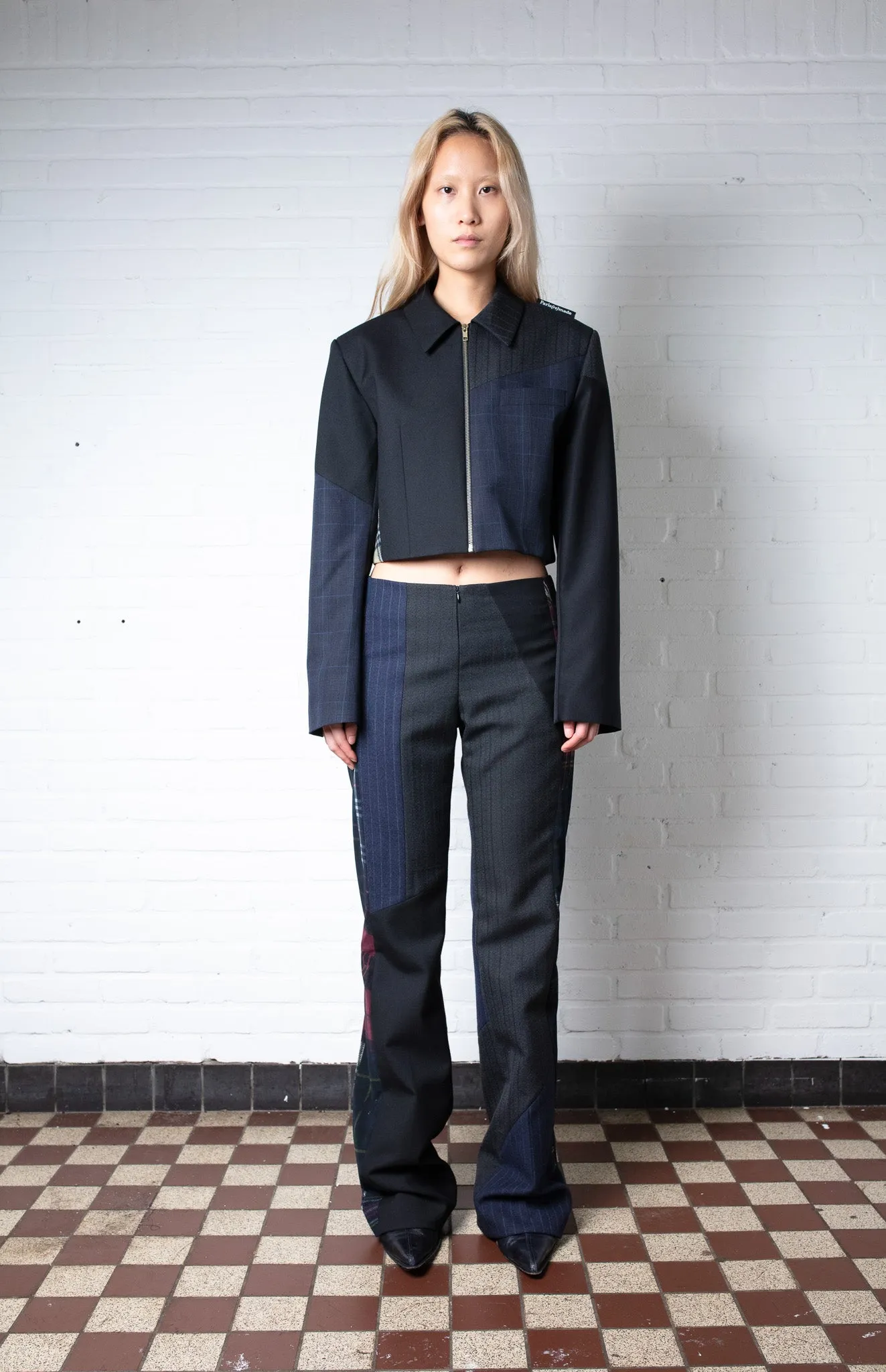 Jacket Front Zip X Mesh Scarves