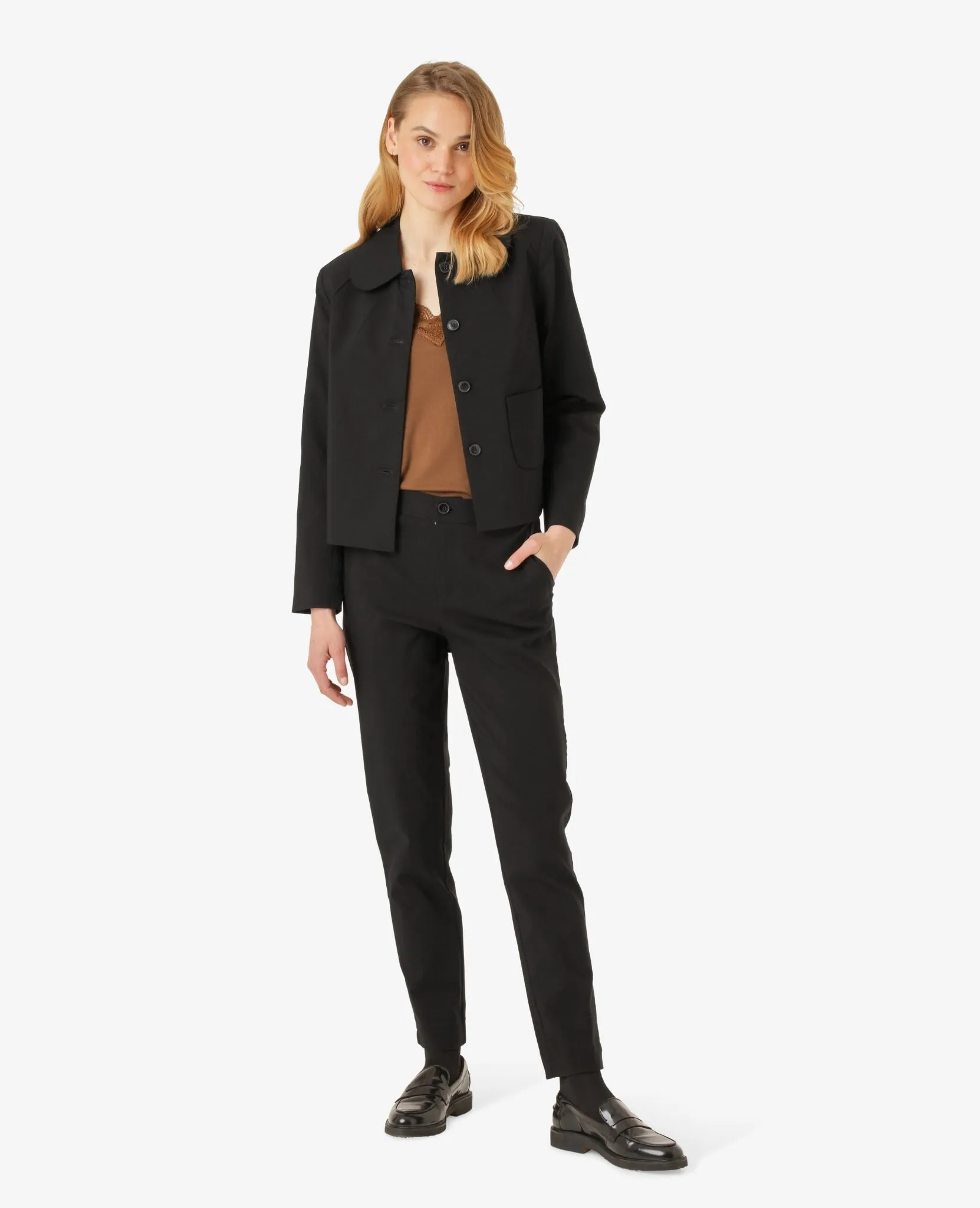 JACKIENN SHORT JACKET