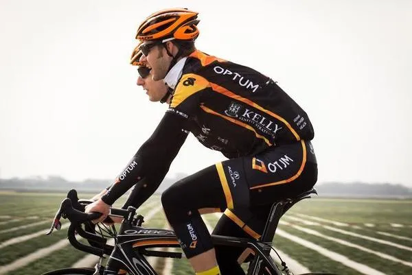 Performance Knee Warmer