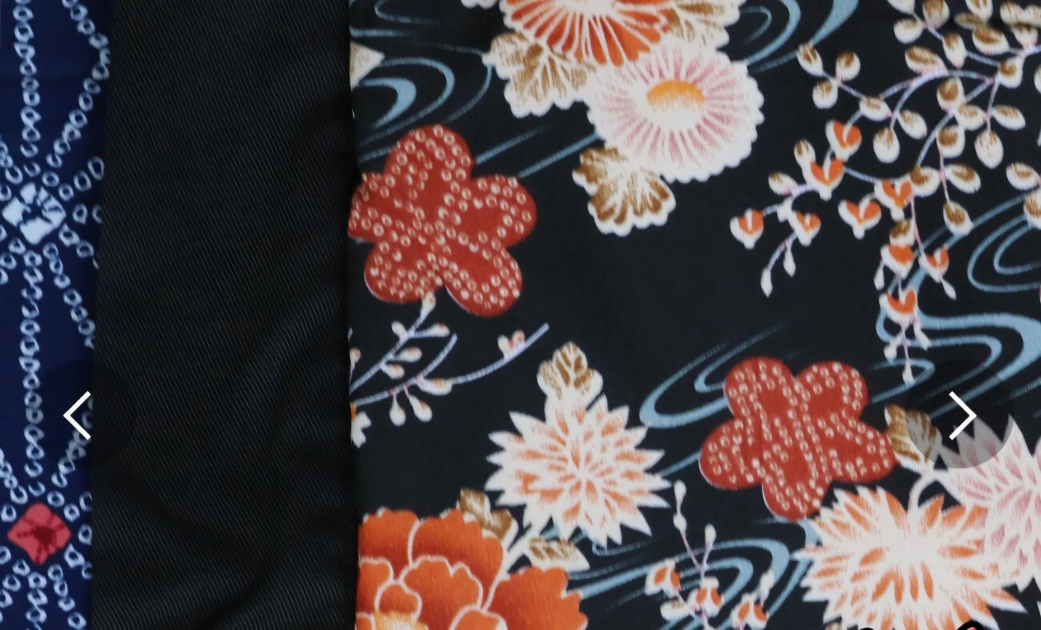 Traditional Japanese reversible Hanten coat - Floral print and blue asanoha print