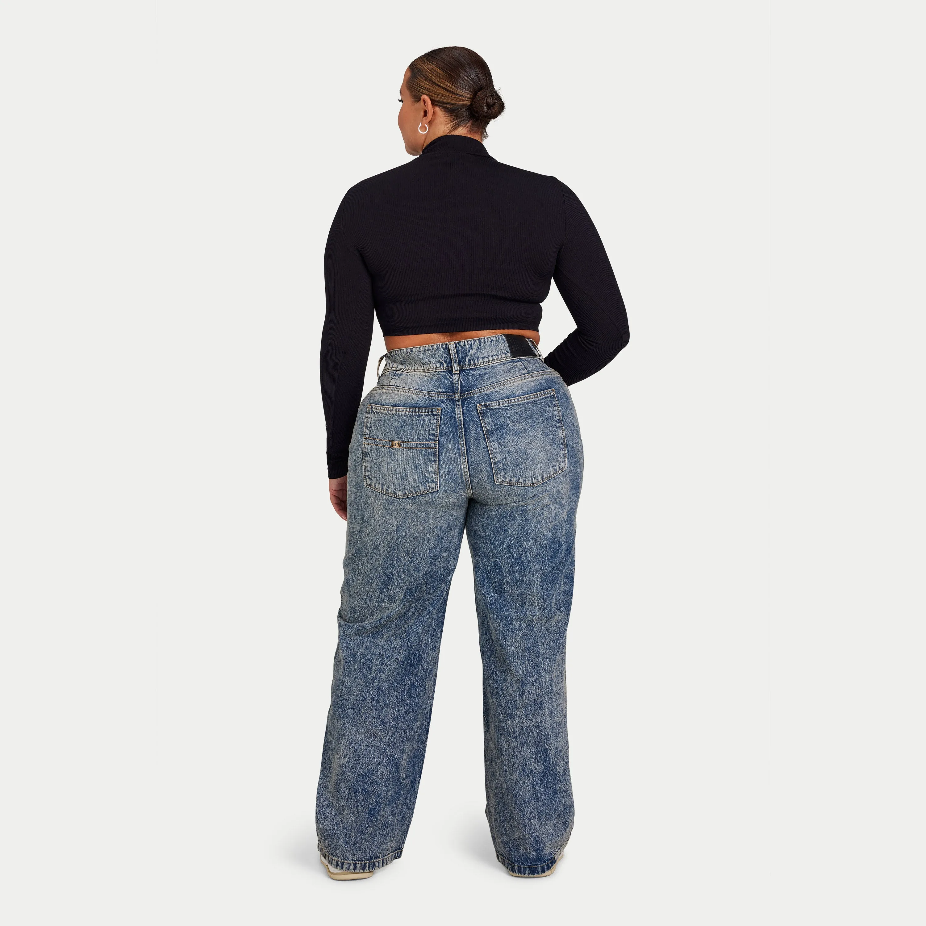 Womens Ribbed Base Long Sleeve Crop - Black